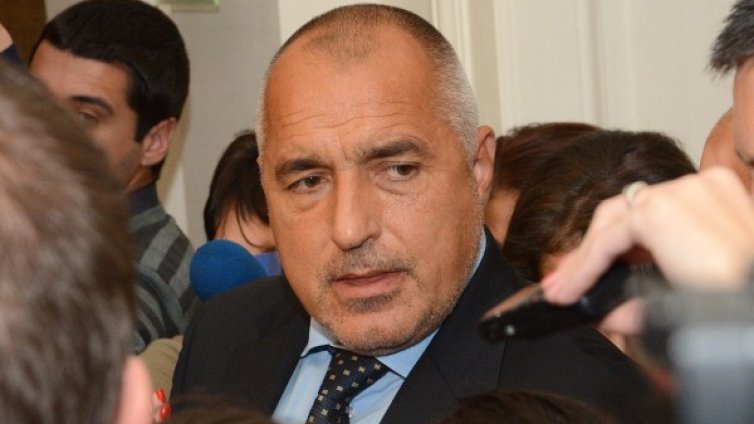 Три папи, две каки – златни му премиерски уста