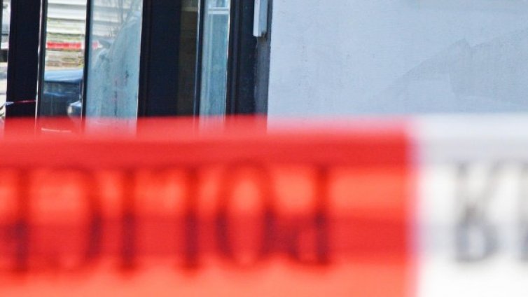 Ужас в Пловдив: Три трупа &ndash; на мъж, жена и дете*