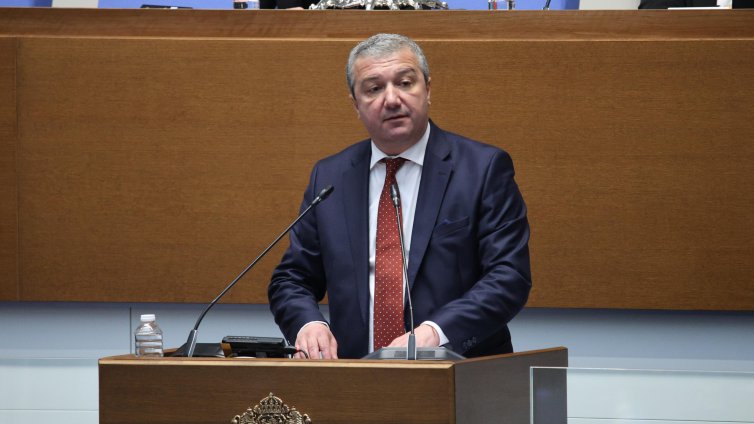 Драгомир Стойнев: Правителството ще е разумно и решително