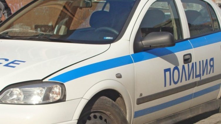 Банков обир в Бургас, крадците направили дупка в стената