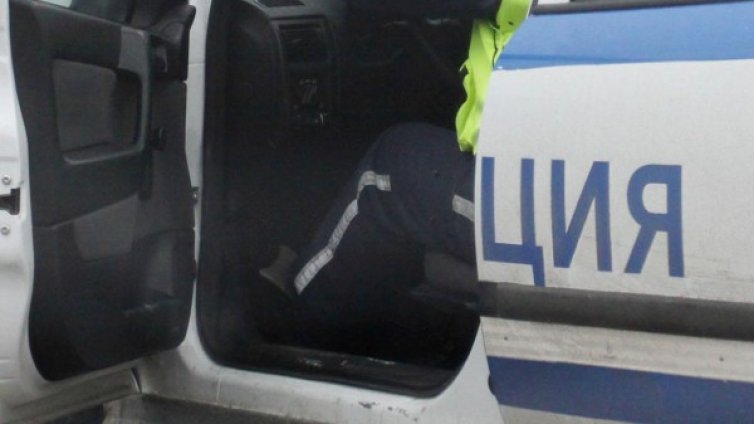 Взрив избухна пред аптека в Бургас*