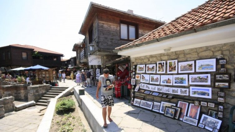 Хората от Стария Несебър се жалват от дискриминация 