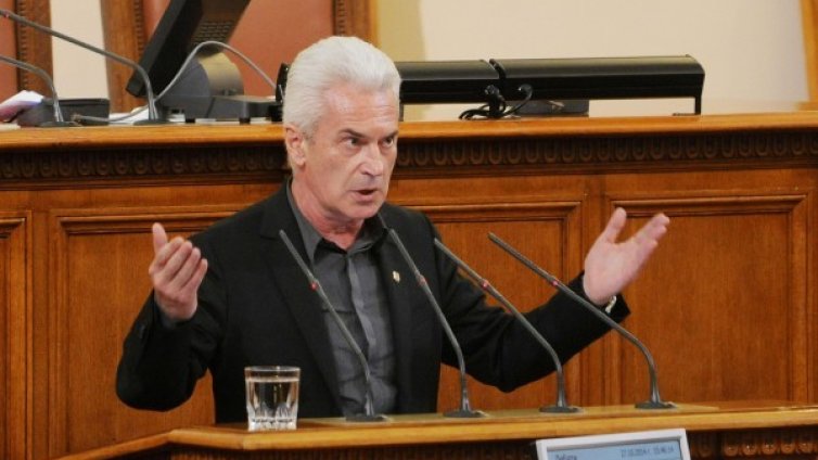 Сидеров не хареса Кунева &ndash;  кадър на ЦК-то била