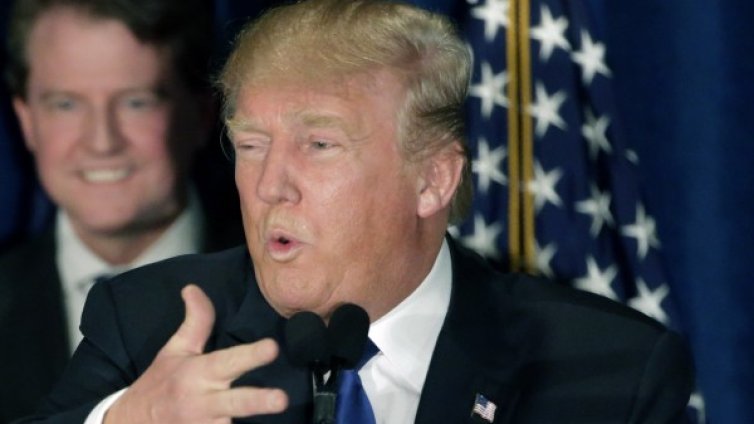 Обрат в САЩ &ndash; Тръмп и Сандърс спечелиха в Ню Хемпшир