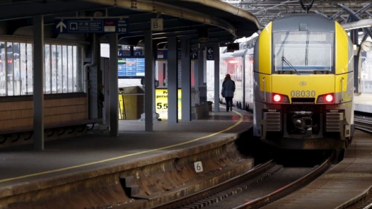 Белгия си поръча автоматичен влак