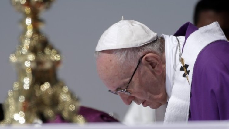 Папата предупреди хората да се пазят от злото