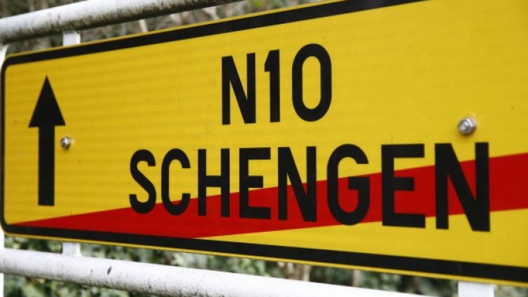 Разпадането на Шенген &ndash; твърде скъпо начинание