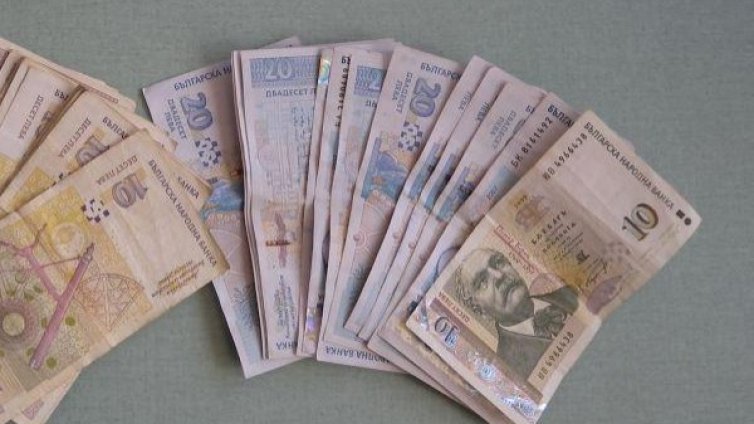 Лихвите по депозитите за домакинства растат още