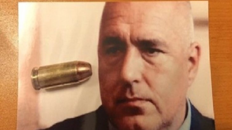 Премиерът за куршума: Беше ми криво, но... поел съм си кръста 