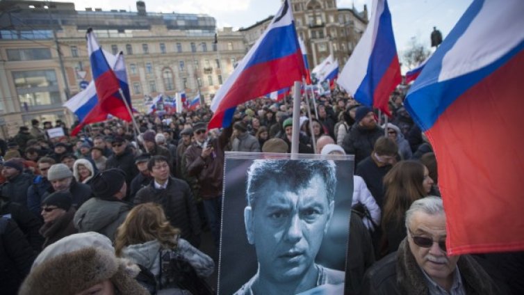 В Москва започна шествие в памет на Борис Немцов