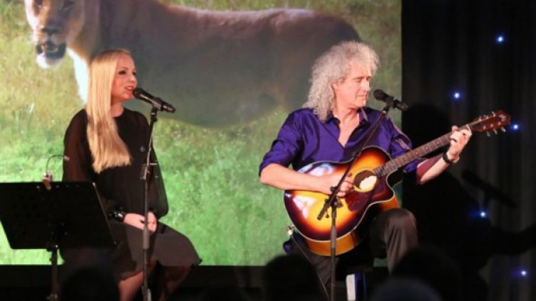 Бъди LIVE с Dnes.bg &ndash; Брайън Мей и Кери Елис