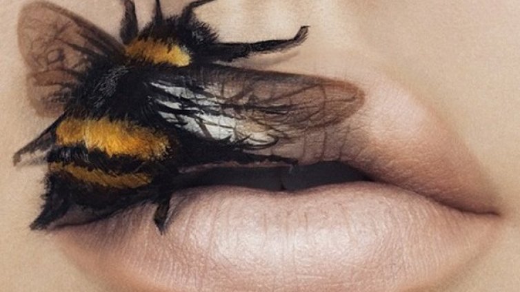 Шедьоври: Устните като картина!