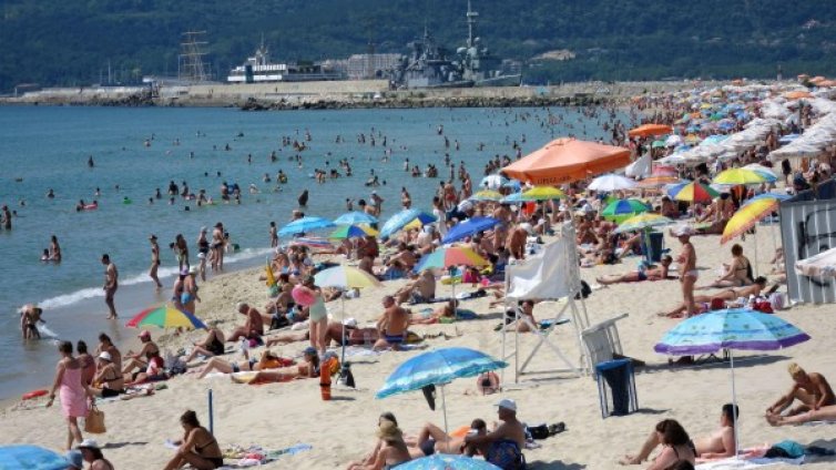 Руски туроператори с интерес към лагери в Приморско