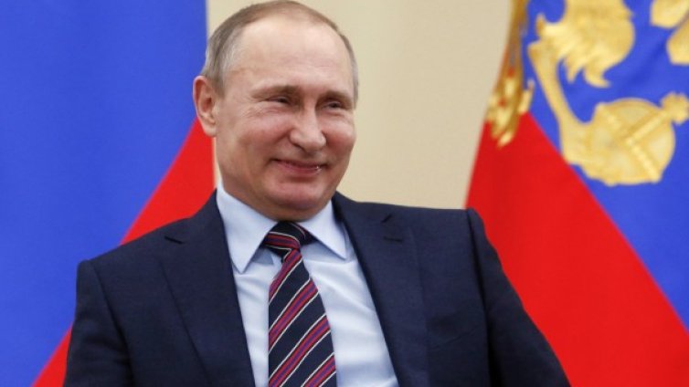 Путин потрива ръце след холандското "Не!" за Украйна