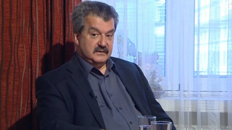 Батков: Плащаш си и името ти извън #PanamaPapers