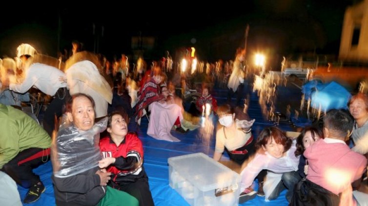 Земетресения с магнитуд над 6 разлюляха Япония