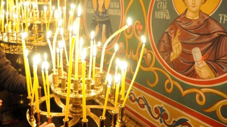 Даром молитва поп не дава &ndash; искат такси