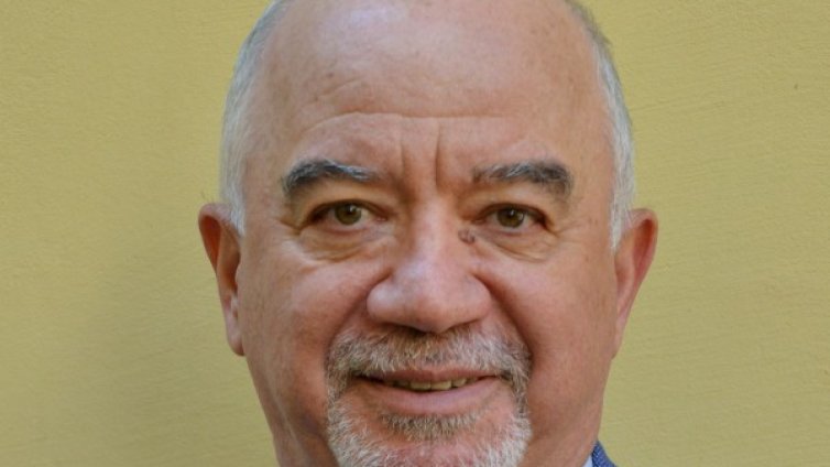 Проф. Иван Димов поема висшето образование