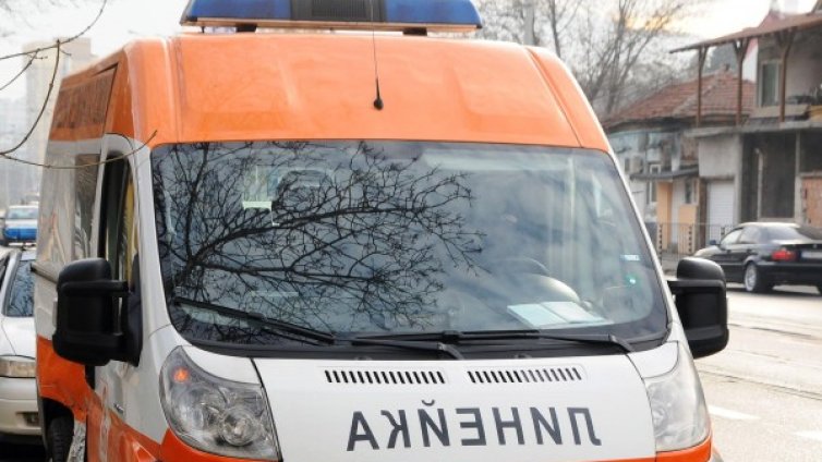 Ампутираха крака на жена след оран с мотофреза