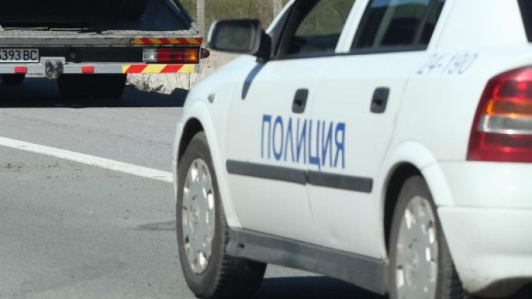 Жена с опасност за живота след катастрофа край Бургас