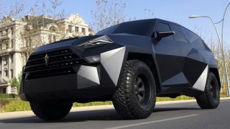 Чудовищен SUV от Китай, включително и брониран