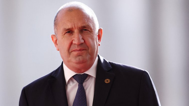 Украинските медии реагираха остро на призива на Радев за преговори с Москва
