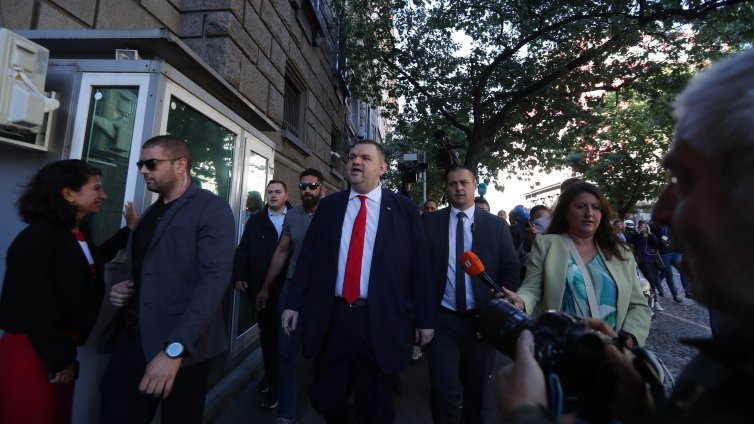 Пеевски за починалия полицай: ПП-ДБ доказаха, че омразата убива 