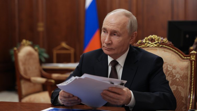 Може ли Владимир Путин да загуби властта до три години?