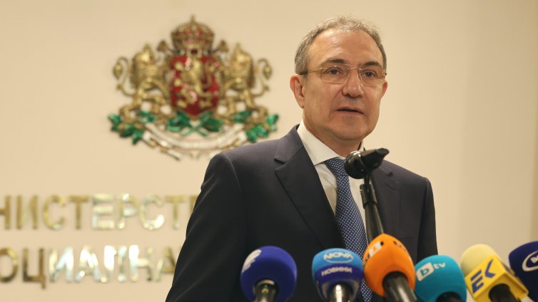 Гуцанов: Амбицията ни е да не изгубим и лев от ПВУ