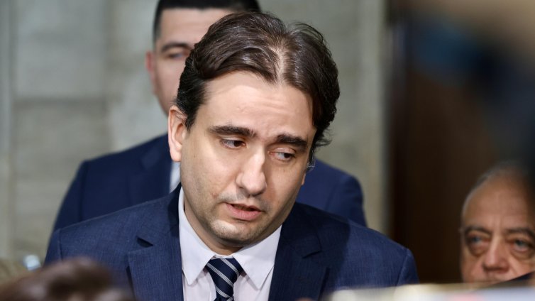 Божанов: Вот на недоверие ще бъде внесен следващите седмици