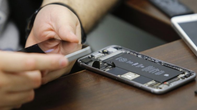 ФБР дало $1,34 млн. за разкриптирането на iPhone