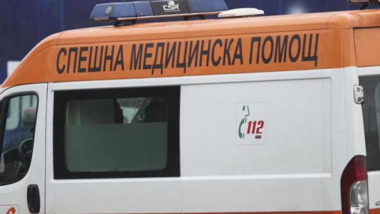 Пиян шофьор блъсна майка с дете на зебра в Карлово
