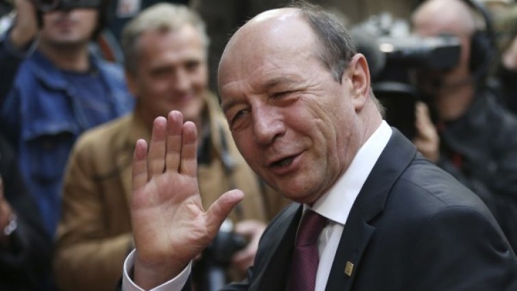 Траян Бъсеску даде показания за пране на пари