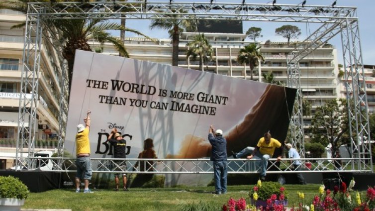 В очакване на Кан