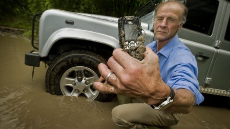 Land Rover ще прави луксозни... смартфони