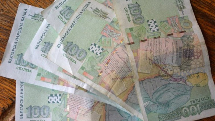 Две години и половина затвор за менте ясновидка