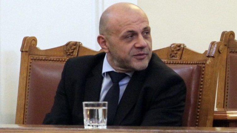 Войникът Дончев: Мога да откажа кафе, не и служба...  