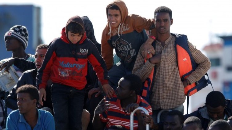 Насилието над бежанци в Германия расте