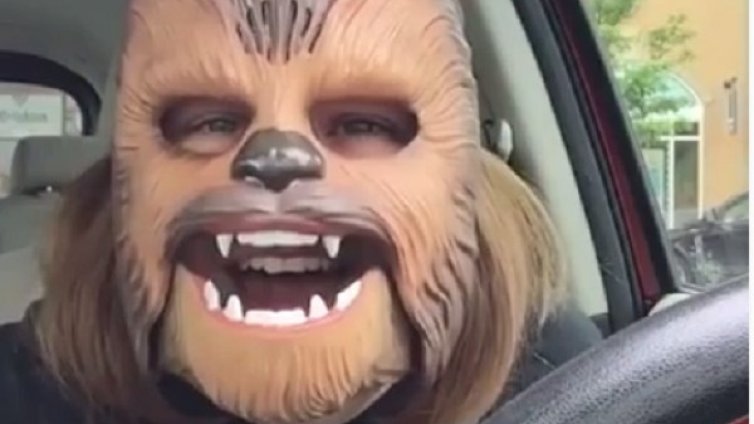 Най-гледаното видео във Facebook! Смях с... Чубака!