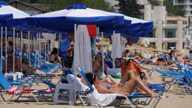 Бира и картофки на плажа &ndash; само 10 лв., но засега