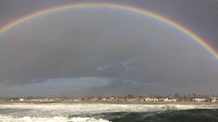 Настъпилият юни: Пече, препича, вали и трещи