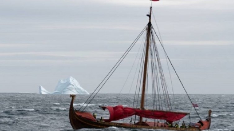 Викингски кораб прекоси Атлантическия океан