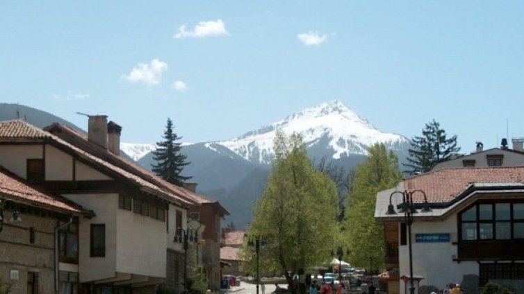 На ски в Банско... през лятото