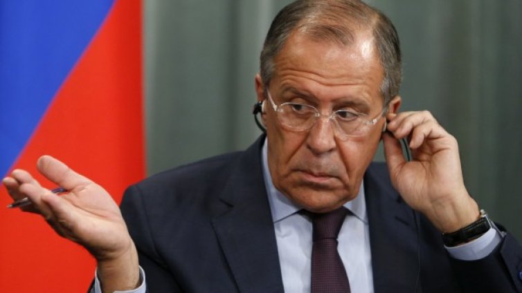 Русия е съгласна наблюдатели в Украйна да са с пистолети