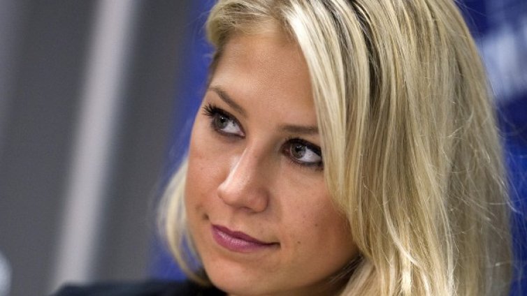 Звездният ни рожденик: Анна Курникова на 35