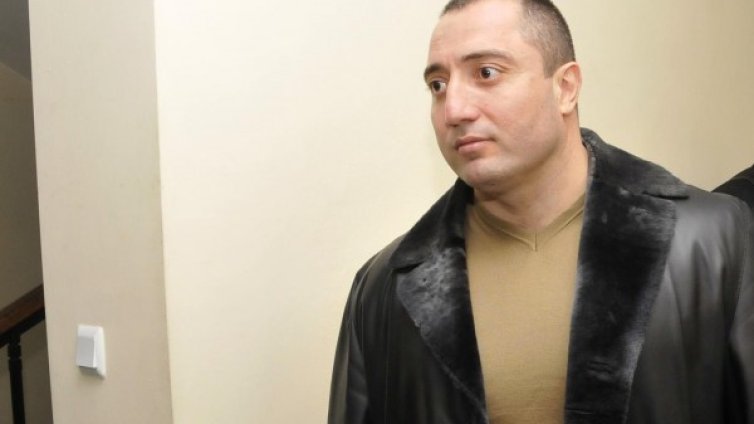 Търсят кръводарители за Митьо Очите