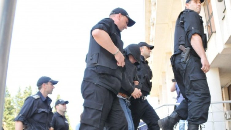 Оставиха в ареста Тодор Славов за убийството в Слънчев бряг