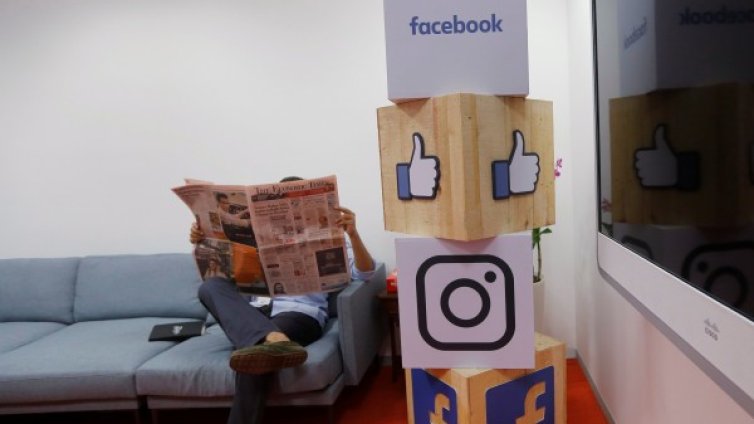 Не щем вестници и телевизия: Информираме се във Facebook