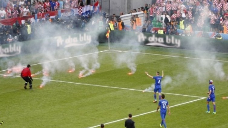 Хърватски хулигани заплашиха мача с Испания