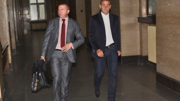 Петър вървял, спънал се, умрял. Балджийски &ndash; невинен